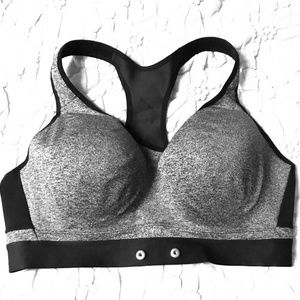 Victoria's Secret razorback black/gray bra sz 40D